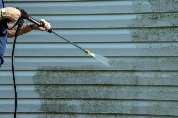 Animal Enclosure Cleaning in Bayview, CA